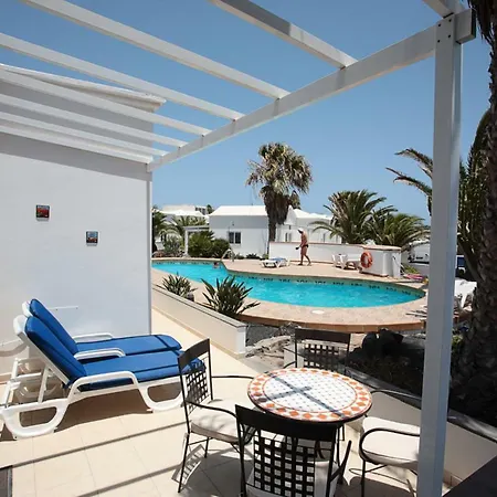 Semesterbostad Charco Del Palo Bungalows *